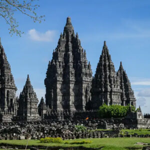 7 DAYS YOGYAKARTA MALANG BROMO IJEN TOUR (DROP OFF BALI)