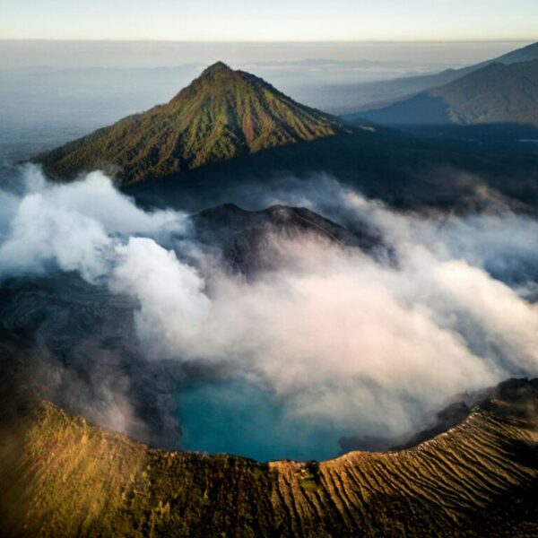 ADVENTURE 9 DAYS JAVA VOLCANO BALI OVERLAND TOUR